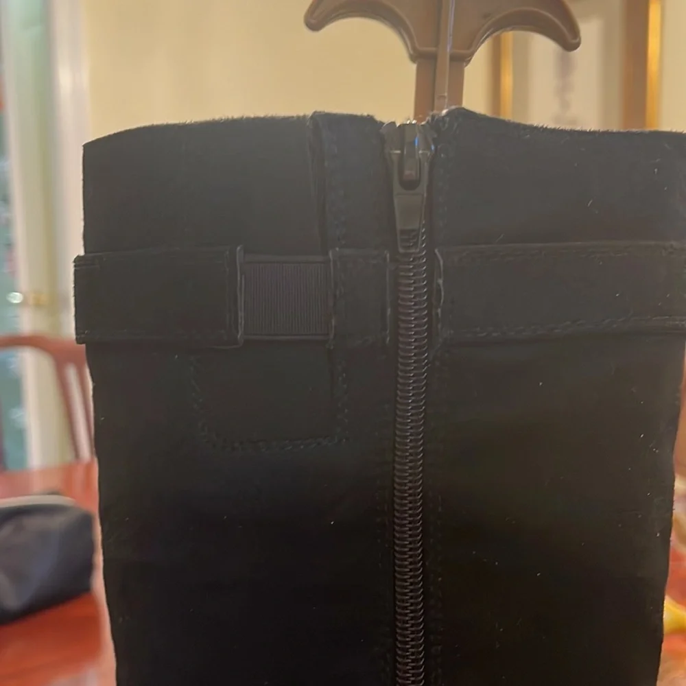 Life Stride Soft System Daring Boot With pewter Decorative piece on side calf. - Picture 8 of 11